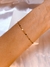 PULSEIRA DE CHAPINHA DE MINI CORAÇÕES