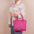 BOLSA RAFITTHY FEMININA ROSA TRANSVERSAL TIRACOLO ALÇA DE MÃO