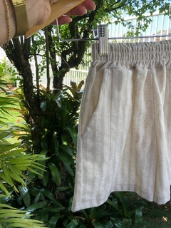 Bermuda Linho Listrada - comprar online