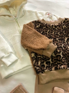 Casaco Matelassê + fleece Off White na internet
