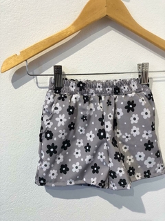 Short Tactel Menina Cinza na internet