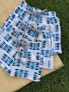 Bermuda Peixinhos - Bella Bordô Kids