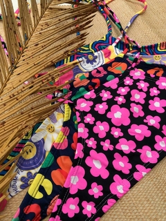 Biquíni estampa Onça Colorida - Bella Bordô Kids
