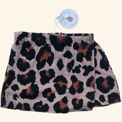 Short-saia Onça
