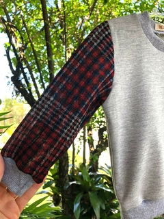 Blusa de Moletinho Salamê - Xadrez Vermelho - comprar online