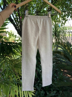 Calça Legging - Off White na internet