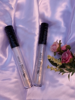 Gloss Volumoso com brilho Max Love