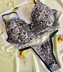 Conjunto Asmara. en internet
