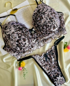 Conjunto Asmara. - comprar online