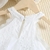 Mini vestido sem mangas casual com gola em O feminino, Vestidos A, Moda feminina - loja online