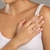 Anel solitário folheado a ouro 18k com zircônias branco e rosa - Amorim Joalheria