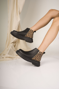 Botas SOLANA en internet