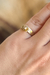 Anel Mingo em Ouro 18k Amarelo com Detalhe Branco - comprar online