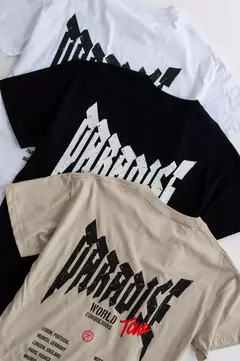 REMERA OVERSIZED "WORLD CONQUERORS" NEGRA