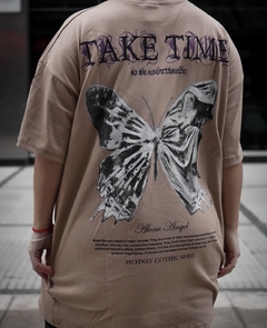 Remera Oversize Time Marrón