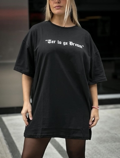 Remera Oversize Dream Negra - comprar online