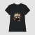 Camiseta feminina preta com estampa de um cão da raça Shih Tzu usando uma coroa.