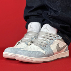 AIR JORDAN 1 LOW AZUL CLARO COM CINZA E BRANCO NACIONAL S - comprar online