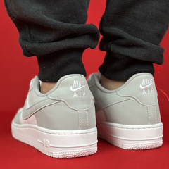 NIKE AIR FORCE 1 CINZA BRANCO NACIONAL S na internet
