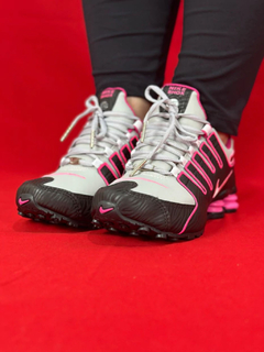 NIKE SHOX NZ 4 MOLAS BRANCO PRETO ROSA - comprar online