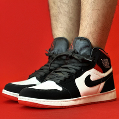 AIR JORDAN 1 HIGH PRETO VELUDO COM BRANCO E DETALHES VERMELHO NACIONAL S - comprar online