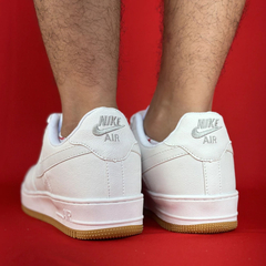 NIKE AIR FORCE 1 BRANCO MARROM NACIONAL S na internet