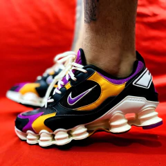 NIKE 12 MOLAS V2