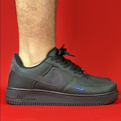 NIKE AIR FORCE 1 PRETO CAMALEAO NACIONAL S