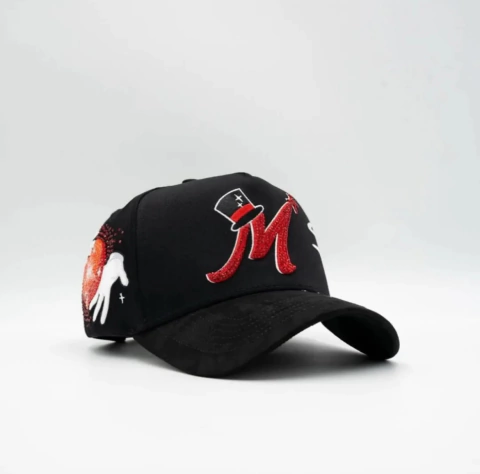 EL MAGO ROJA - 31 HATS