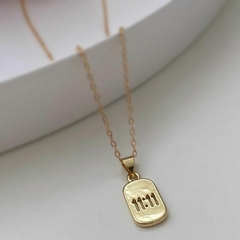 COLLAR 11:11