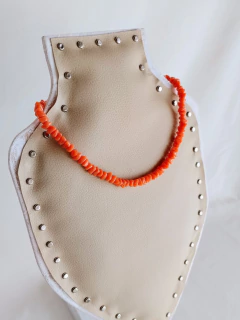 Collar ESCALLAS NARANJA - Amuleto