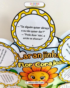 Luva com a História “Laranjinha, a Florzinha Corajosa” - comprar online