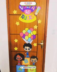 Painel porta - Kit de Volta às Aulas - comprar online