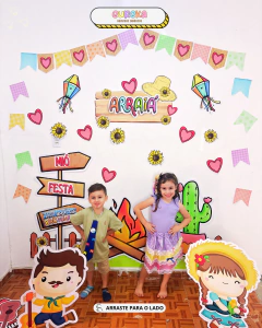 PAINEL DECORAÇÃO ARRAIÁ OU FESTA JUNINA/JULINA na internet
