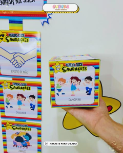 Imagem do Dado das Saudações: Cumprimentos Divertidos na Sala de Aula!