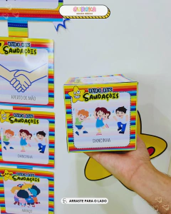 Dado das Saudações: Cumprimentos Divertidos na Sala de Aula!