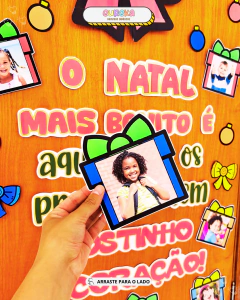 Painel de Porta – Presentes de Natal