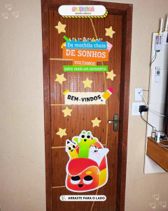 PAINEL PORTA TEMA MOCHILA
