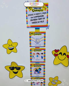 Dado das Saudações: Cumprimentos Divertidos na Sala de Aula! - comprar online
