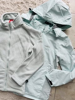 Imagen de Campera dos en una con polar verde agua