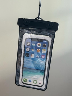 Funda celular para el agua