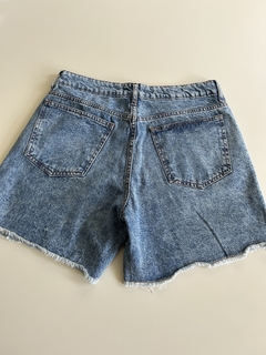 Short Jean Bowie (con rotura) en internet