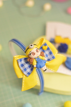 Kit Menina Minion na internet