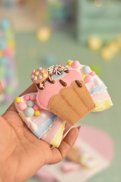 kit laço cupcake + quatro presilhas na internet