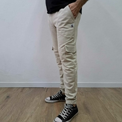 PANTALON CARGO RUSTICO CON PUÑO - comprar online