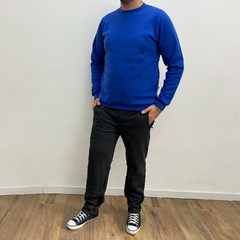 PANTALON DE FRISA RECTO Y BOLSILLO CON CIERRE en internet