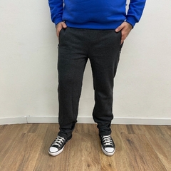 PANTALON DE FRISA RECTO Y BOLSILLO CON CIERRE - comprar online