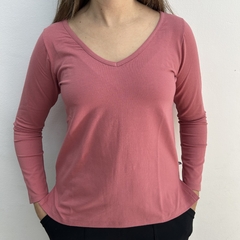 REMERA ESCOTE V M/L JERSEY ELASTIZADO en internet