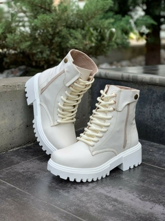 BOTIN DE MUJER FILIPINAS MARFIL
