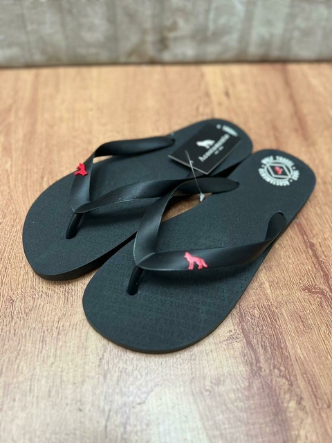 Chinelos de grife